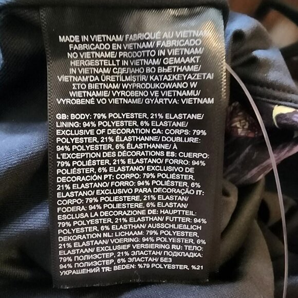 The North Face Plus Size Floral Black Active Crop Top‎ Size 3XL NEW $45 MSRP - Picture 11 of 13